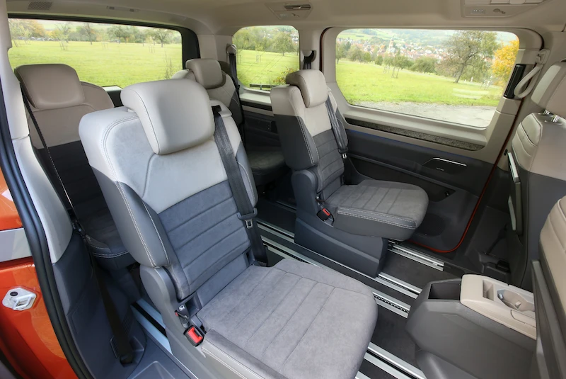 Multivan 6.1 czy nowy Multivan? Oferta marki Volkswagen Samochody Dostawcze - 7.