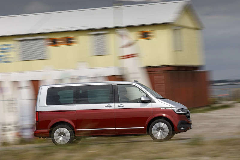 Multivan 6.1 czy nowy Multivan? Oferta marki Volkswagen Samochody Dostawcze - 13.