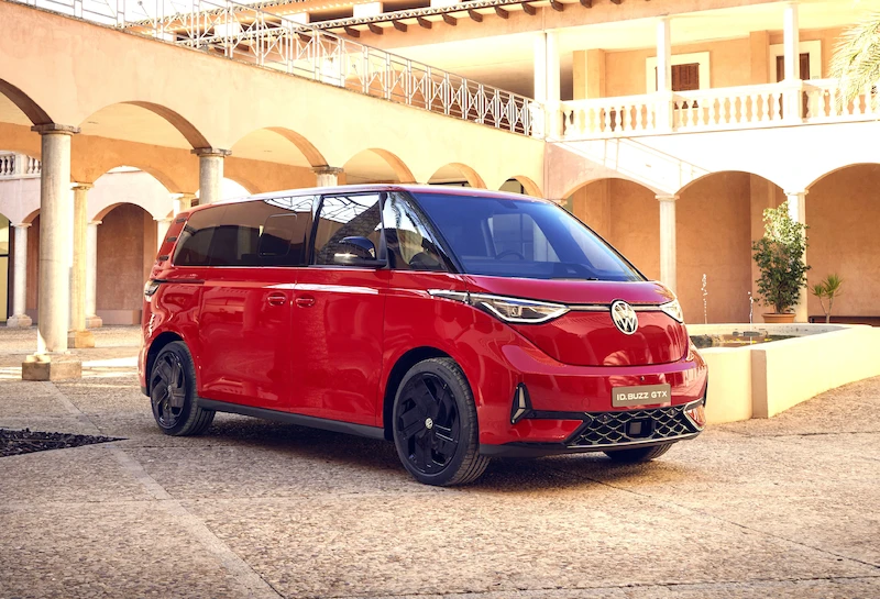 Najmocniejszy Bulli wszech czasów: światowa premiera Volkswagena ID. Buzz GTX - 1.