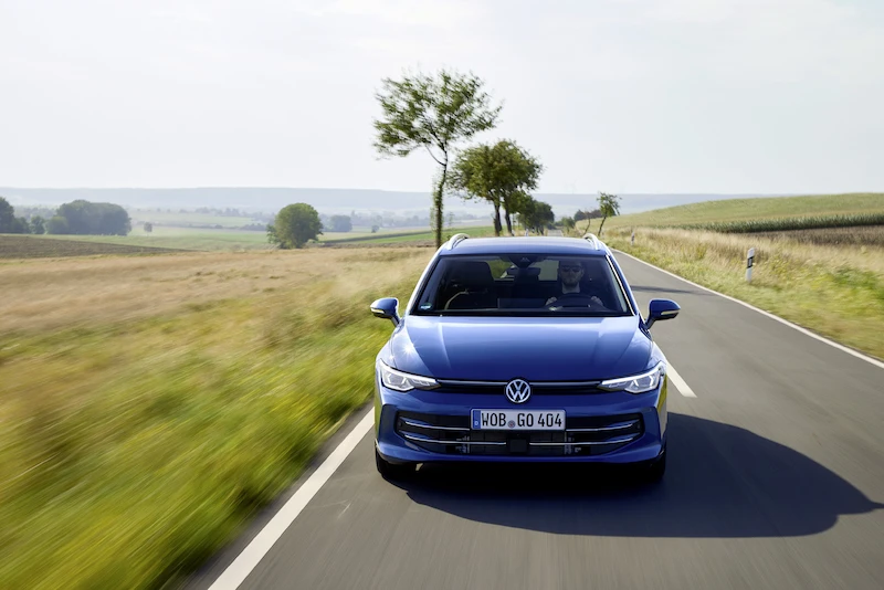 Golf Variant z rekordowym wynikiem sprzedaży do Strategicznych Klientów Flotowych. Volkswagen odpowiada nową wersją Business - 2.