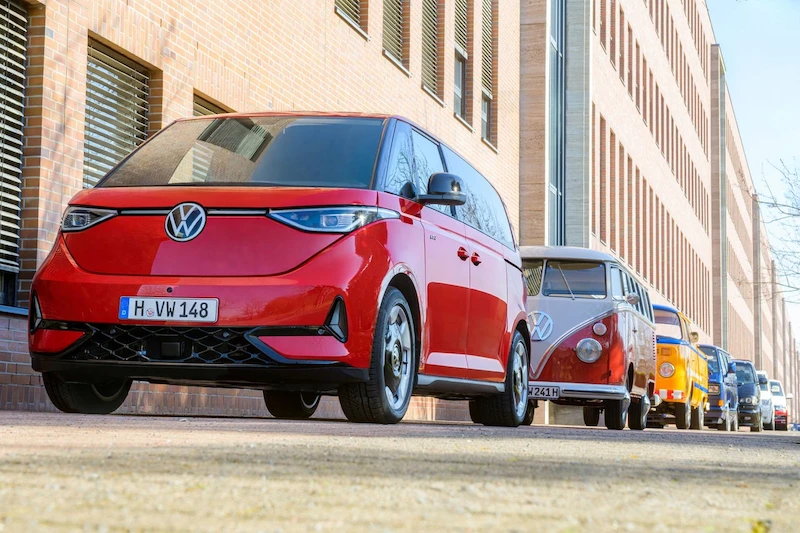 Volkswagen Samochody Dostawcze świętuje 70-lecie zakładu w Hanowerze