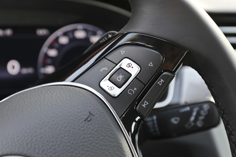 Volkswagen wygrywa test obsługi multimediów przeprowadzony przez magazyn „auto motor i sport”