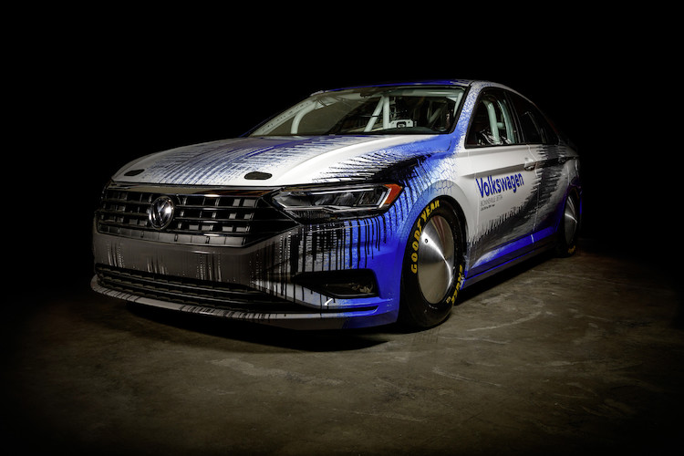 Nowy Volkswagen Jetta podejmie próbę ustanowienia rekordu prędkości na słonym jeziorze Bonneville w USA