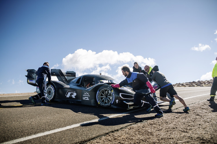 Czynniki sukcesu I.D. R. Pikes Peak: 4000 km jazd testowych