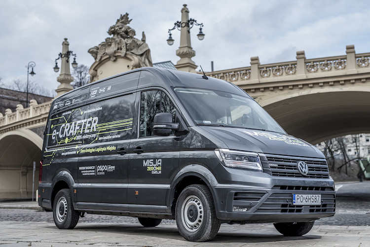 Elektryczny Volkswagen e-Crafter w projekcie „Misja Zerowa Emisja” realizowanym w Warszawie