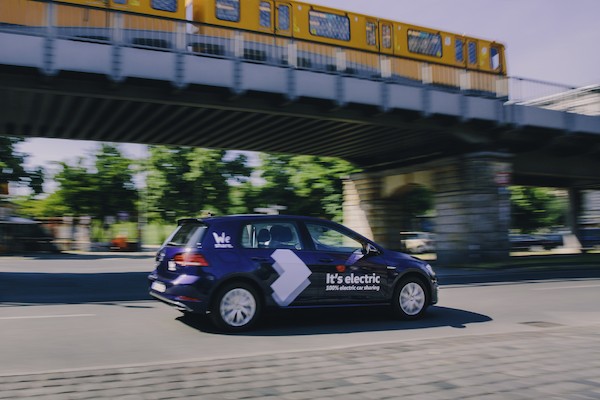 Volkswagen uruchamia w Berlinie usługę carsharingu samochodów elektrycznych