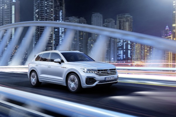 Volkswagen Touareg nagrodzony w plebiscycie „Auto Lider” tygodnika „Motor” i miesięcznika „Auto Moto”