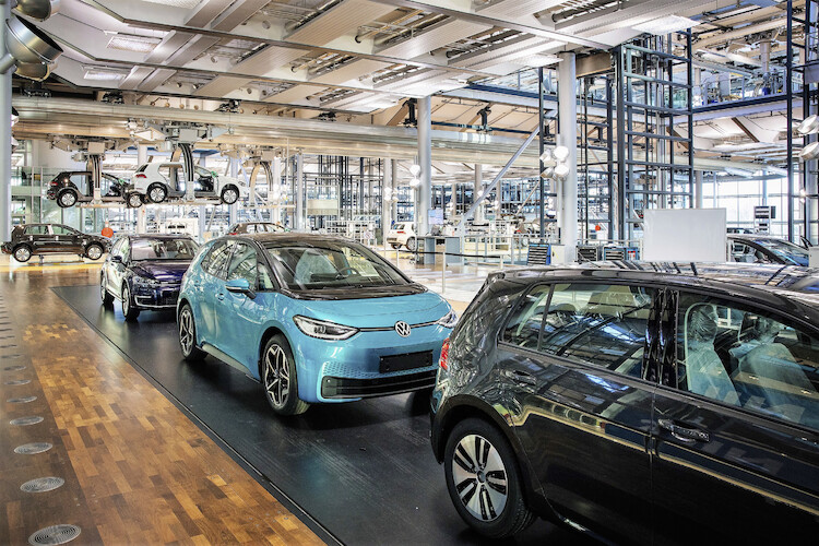 Koniec ery e-Golfa: Volkswagen przystosowuje Szklaną Manufakturę w Dreźnie do produkcji modelu ID.3