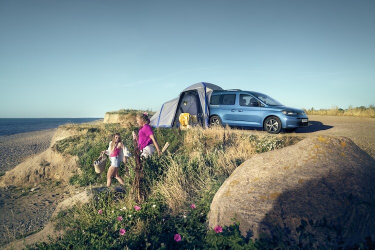 Z linii produkcyjnych Volkswagen Poznań zjechały pierwsze egzemplarze modelu Caddy California