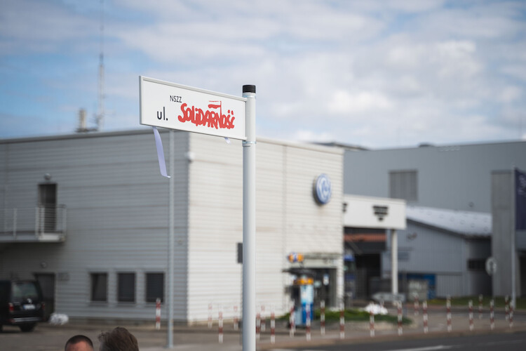 Ulica Solidarności – symboliczne zakończenie rozbudowy fabryki Volkswagen Poznań