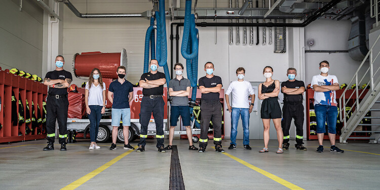 Volkswagen Poznań oraz Koło Naukowe Enactus Politechnika Poznańska testują system EmerSense