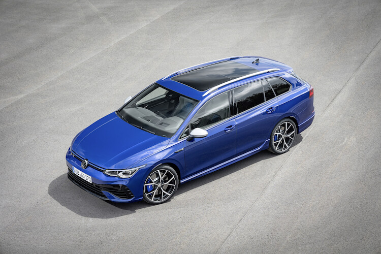 Nowy Volkswagen Golf R Variant – przestronne i wszechstronnie utalentowane kombi