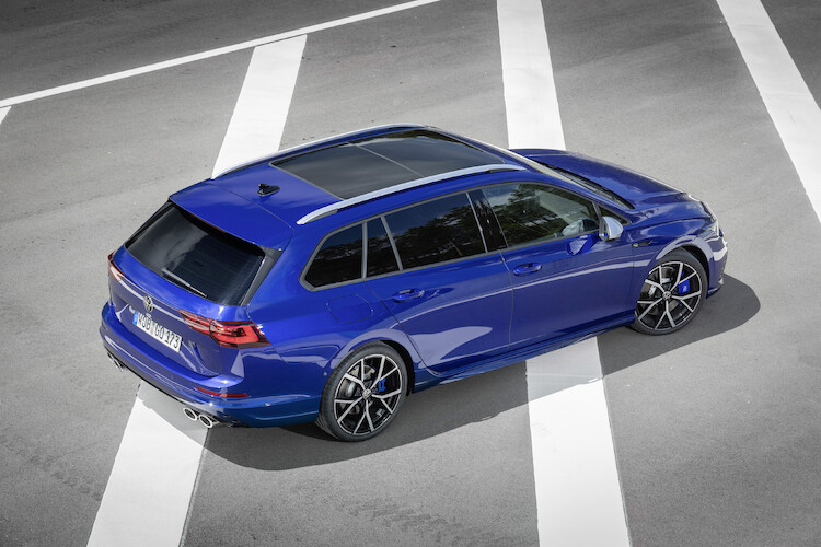 Nowy Volkswagen Golf R Variant – przestronne i wszechstronnie utalentowane kombi