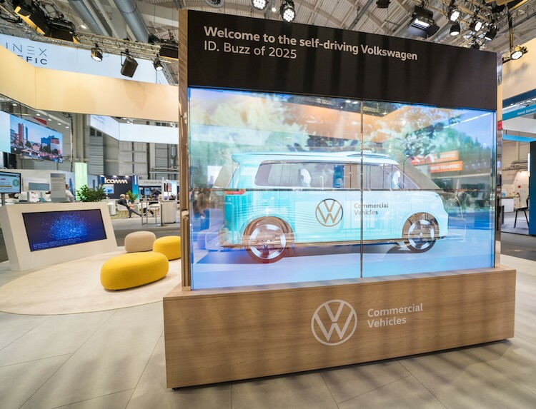 Światowy Kongres ITS wskazuje przyszłość transportu: autonomiczny Volkswagen ID.BUZZ już w roku 2025 pojawi się na ulicach Hamburga