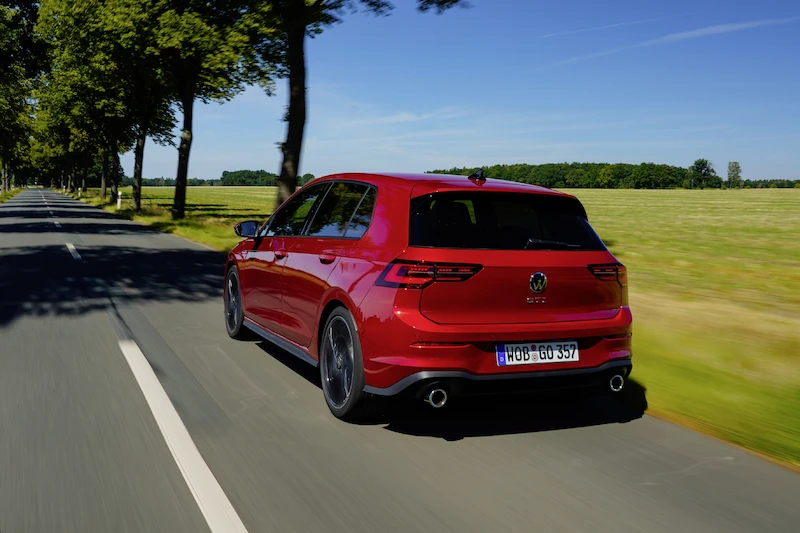 Bezpieczeństwo na pierwszym miejscu: Volkswagen wciąż udoskonala swój bestsellerowy model – Golfa - 4.