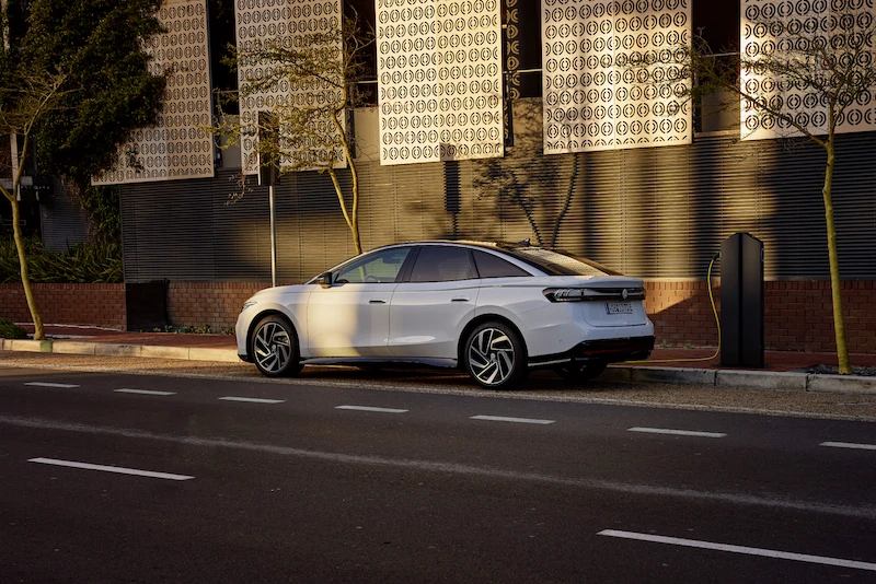 Światowa premiera: Volkswagen ID.7 z zasięgiem do 700 km (wg WLTP) - 15.