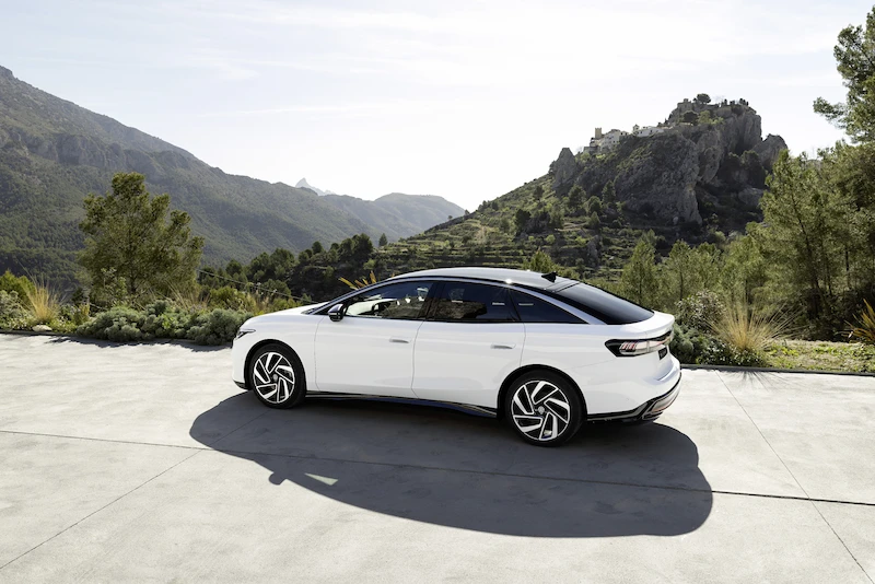 Światowa premiera: Volkswagen ID.7 z zasięgiem do 700 km (wg WLTP) - 8.