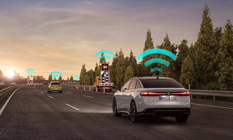 Systemy wspomagające kierowcę w Volkswagenie ID.7 zwiększają komfort i bezpieczeństwo  - 6.