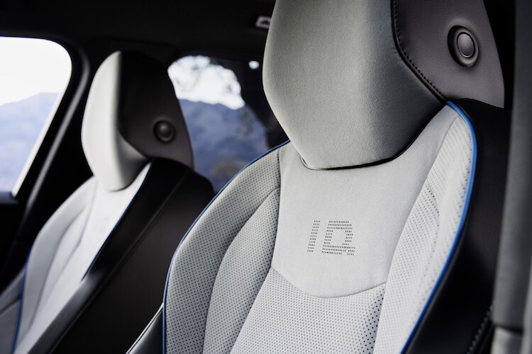 Komfortowe podróże Volkswagenem ID.7 dzięki fotelom ergoActive