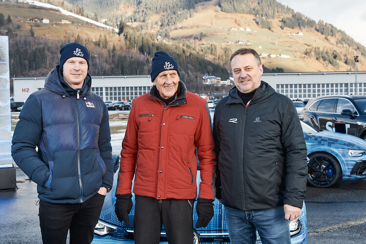 Volkswagen prezentuje przyszłego Golfa R podczas imprezy Ice Race w Zell am See