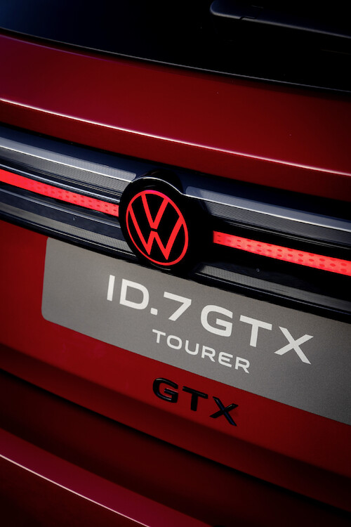 Podwójna światowa premiera: pierwsze szczegóły i zdjęcia Volkswagenów ID.3 GTX i ID.7 GTX Tourer
