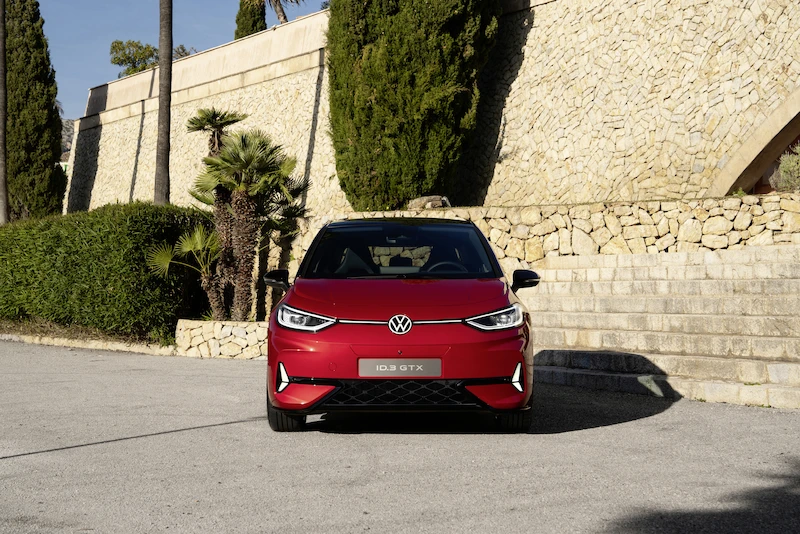 Podwójna światowa premiera: pierwsze szczegóły i zdjęcia Volkswagenów ID.3 GTX i ID.7 GTX Tourer - 26.