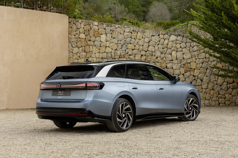 Elektryczny i wszechstronny: Volkswagen rozpoczyna przedsprzedaż modelu ID.7 Tourer  - 6.