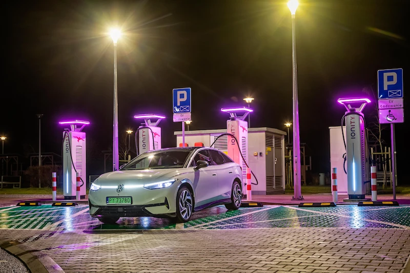 Jak obniżyć koszty i zwiększyć wygodę ładowania samochodu elektrycznego? - 9.