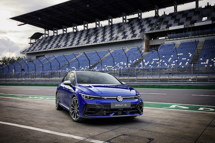 Światowa premiera Golfa R: najmocniejsza wersja bestsellera Volkswagena z silnikiem o mocy 333 KM