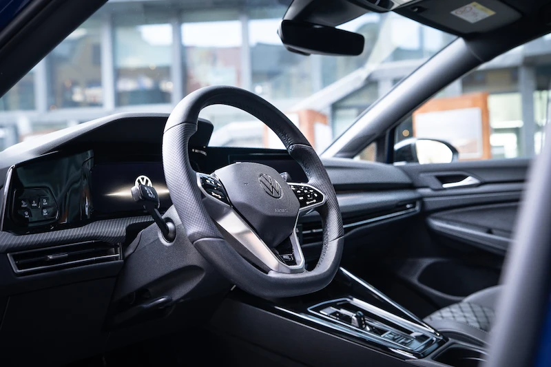 Volkswagen Golf VIII – jeszcze szerzej zakrojona cyfryzacja kokpitu i obsługi samochodu - 9.