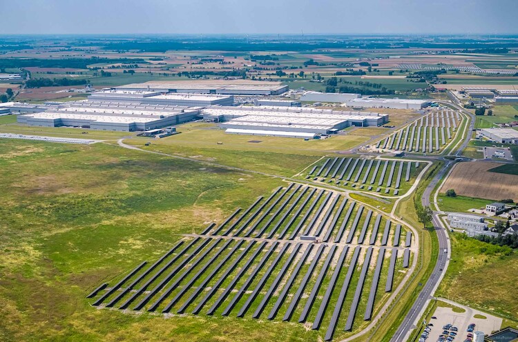 Farma fotowoltaiczna na terenie zakładu Volkswagen Poznań we Wrześni rusza z pełną mocą