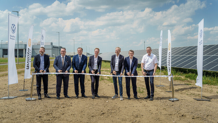 Farma fotowoltaiczna na terenie zakładu Volkswagen Poznań we Wrześni rusza z pełną mocą