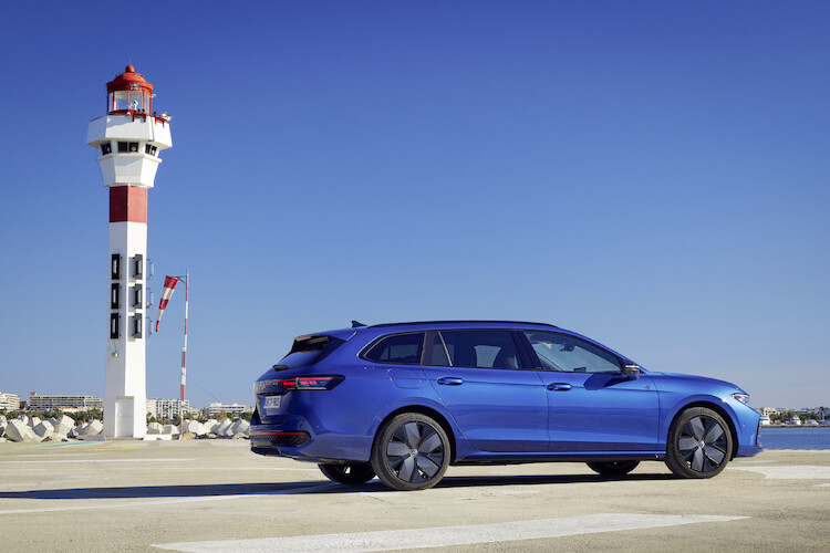 Pięć gwiazdek dla nowego Passata: najwyższe noty dla bestsellera Volkswagena w testach Euro NCAP