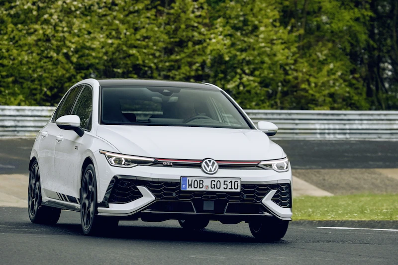 Volkswagen wprowadził na rynek odświeżoną wersję Golfa GTI i Golfa GTI Clubsport - 7.