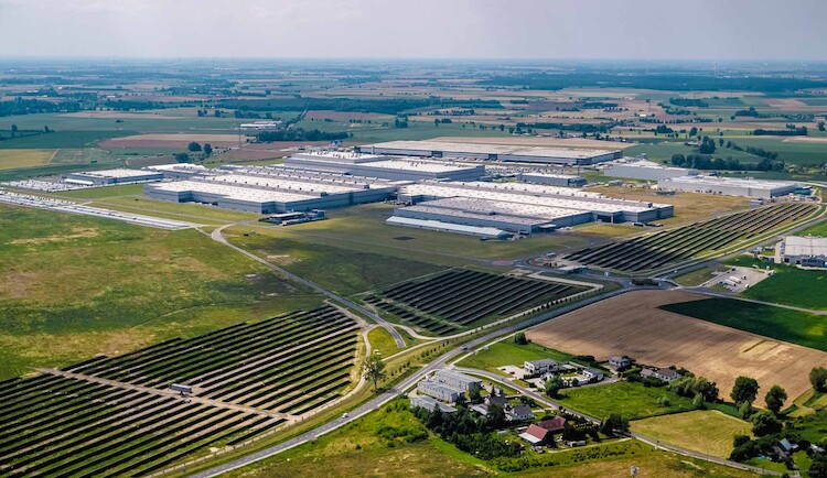 Fabrykę Volkswagena we Wrześni zasila dziś wyłącznie energia słoneczna