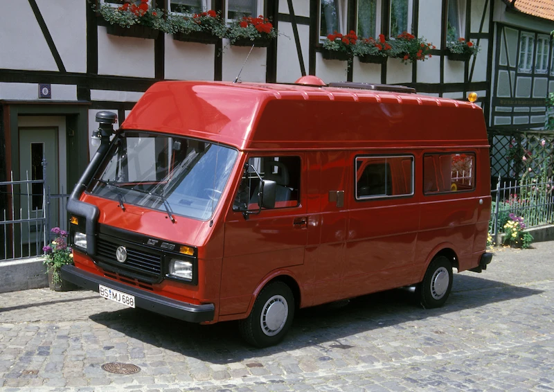 Trzy dekady produkcji, dwie generacje i bardzo udana koncepcja: w 2025 roku Volkswagen LT, poprzednik Craftera, obchodzi 50. urodziny - 3.