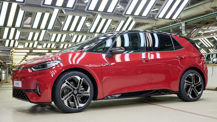 Milionowy samochód elektryczny zjechał z linii produkcyjnej w fabryce Volkswagena w Zwickau 