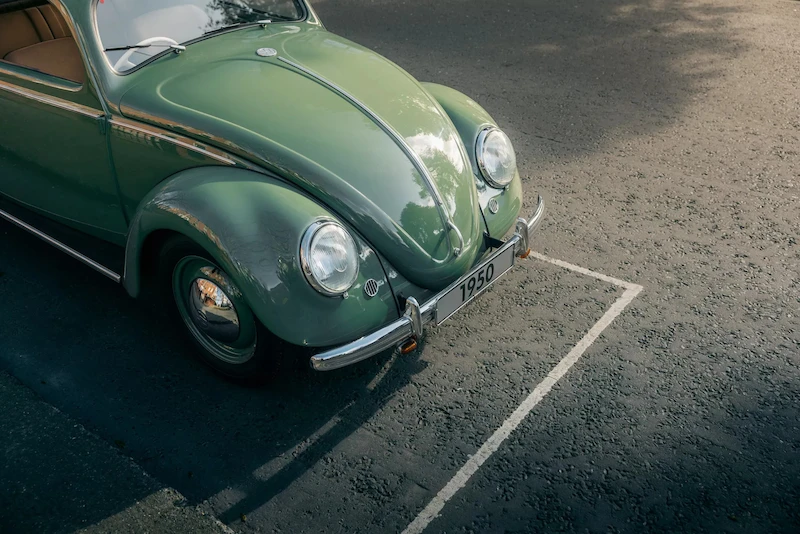 75 lat temu pierwszy egzemplarz Garbusa zjechał z taśmy z fabryki Volkswagena poza Niemcami - 2.