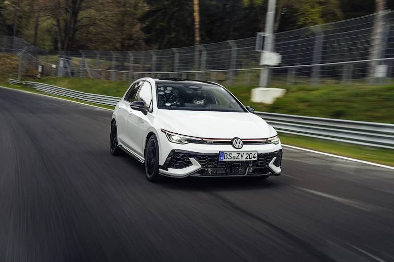 Nowy Golf GTI EDITION 50 to najszybszy produkowany seryjnie model Volkswagena na torze Nürburgring - 4.