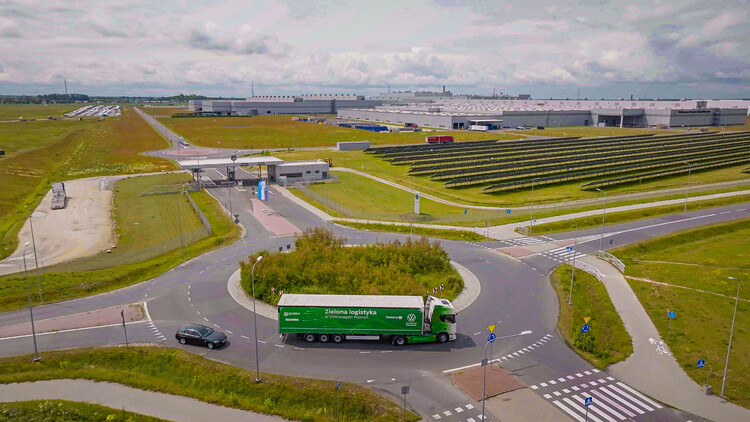 Volkswagen Poznań stawia kolejny krok w stronę bezemisyjnego transportu 