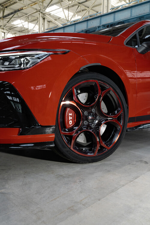 Volkswagen prezentuje Golfa GTI EDITION 50 – najmocniejszą produkowaną seryjnie wersję tego auta