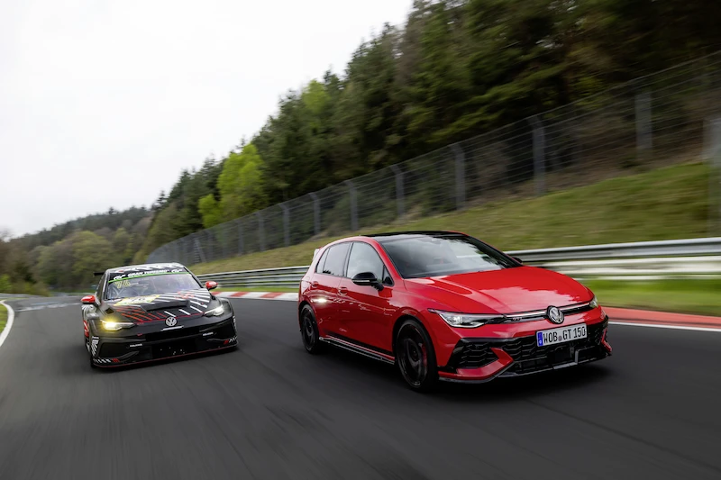 Volkswagen prezentuje Golfa GTI EDITION 50 – najmocniejszą produkowaną seryjnie wersję tego auta - 19.