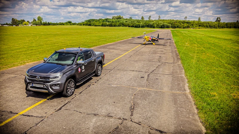 Volkswagen Samochody Dostawcze partnerem podniebnego talk-show „Red Bull Prze-lotne Pytania”