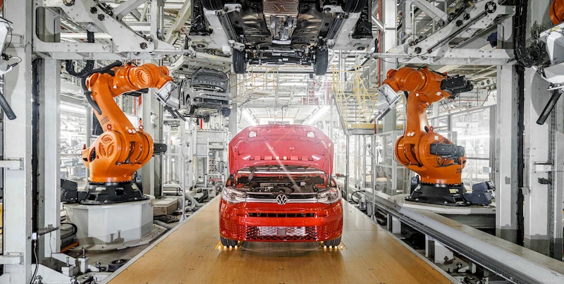 Wydajniejsza, inteligentniejsza i bardziej odporna: Grupa Volkswagen współpracuje z AWS transformując produkcję w erze AI  - 3.