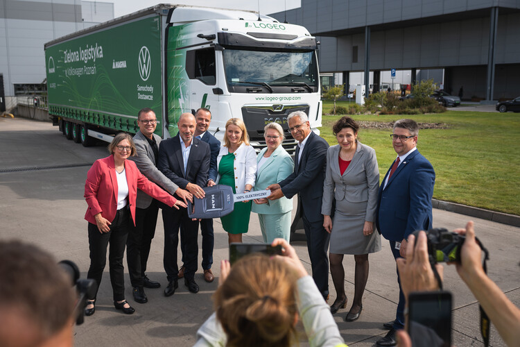 Volkswagen Poznań stawia na zieloną logistykę. Efekty: redukcja emisji CO2 i poziomu hałasu