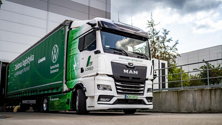 Volkswagen Poznań stawia na zieloną logistykę. Efekty: redukcja emisji CO2 i poziomu hałasu