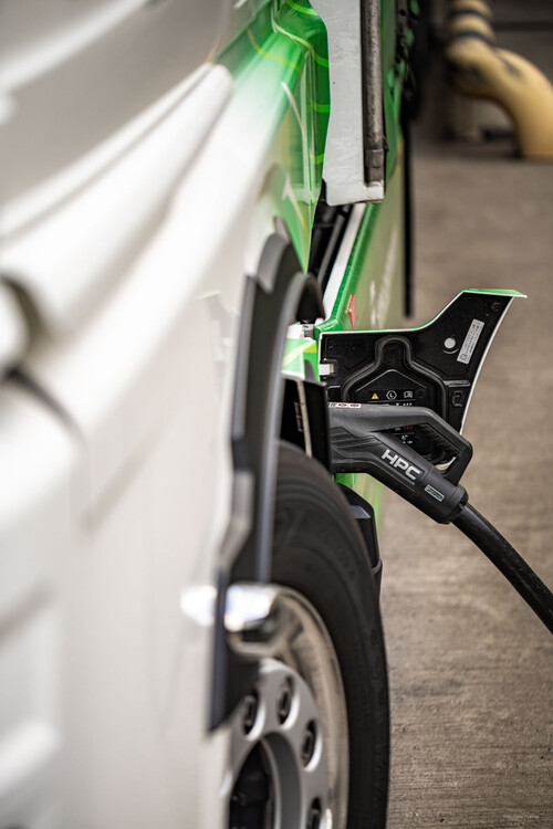 Volkswagen Poznań stawia na zieloną logistykę. Efekty: redukcja emisji CO2 i poziomu hałasu