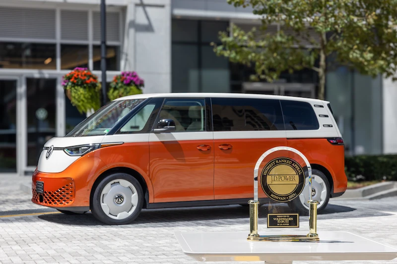 Volkswagen ID. Buzz uznany najlepszym minivanem w badaniu J.D. Power APEAL 2025
