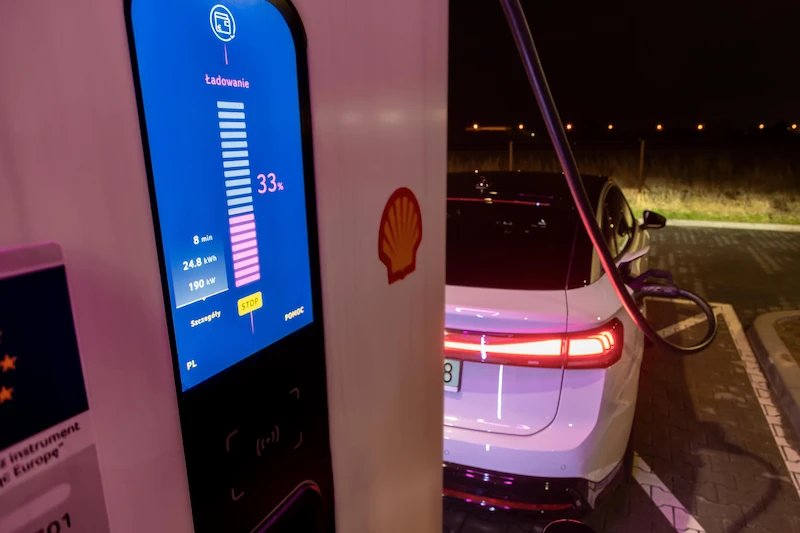 Jak obniżyć koszty i zwiększyć wygodę ładowania samochodu elektrycznego? - 14.