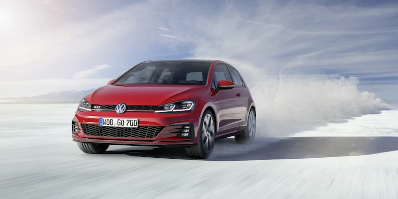 Nowy Golf - rok modelowy 2017 - 16.